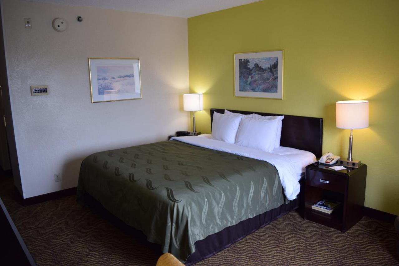 Quality Inn Rocky Mount Eksteriør billede