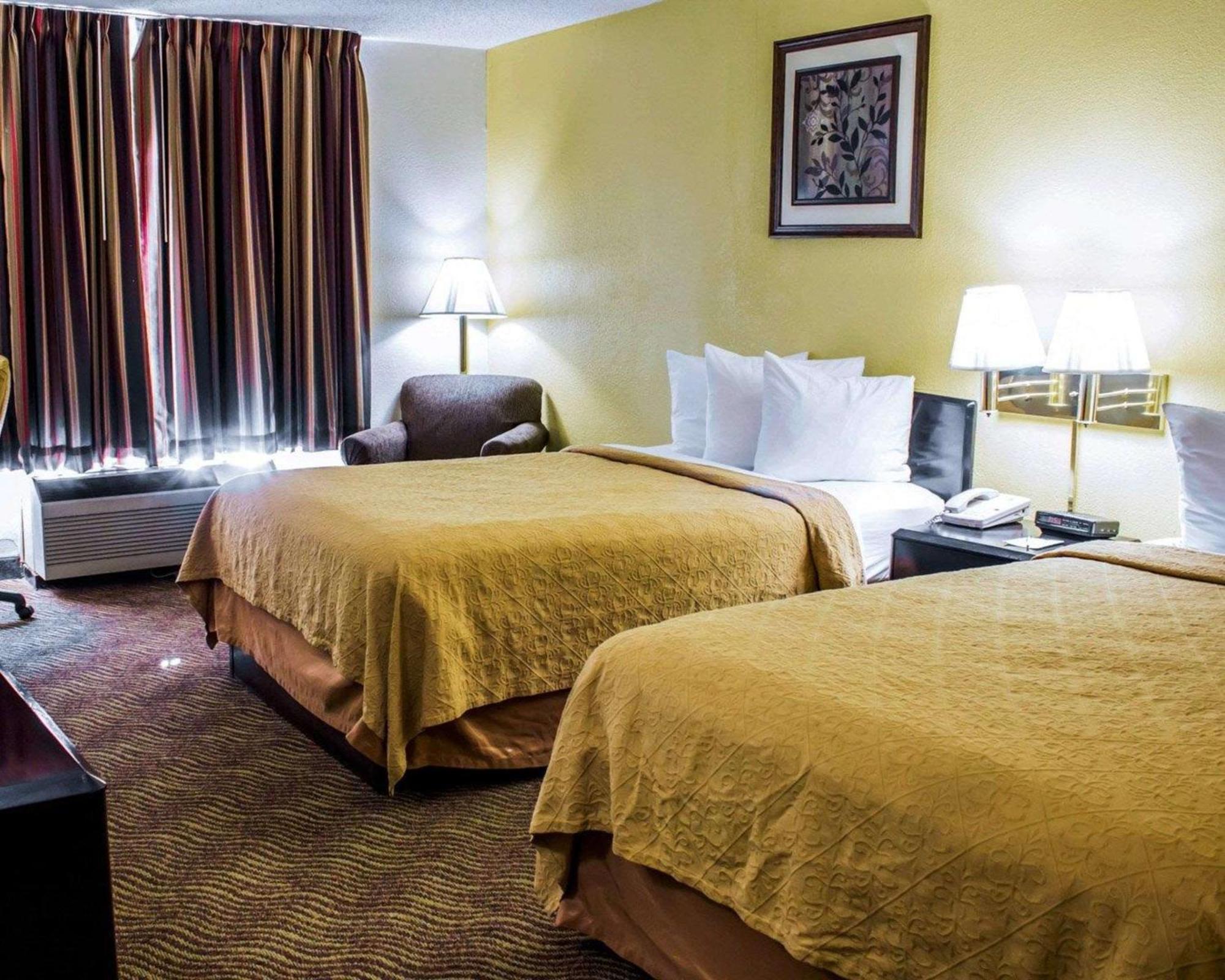 Quality Inn Rocky Mount Eksteriør billede