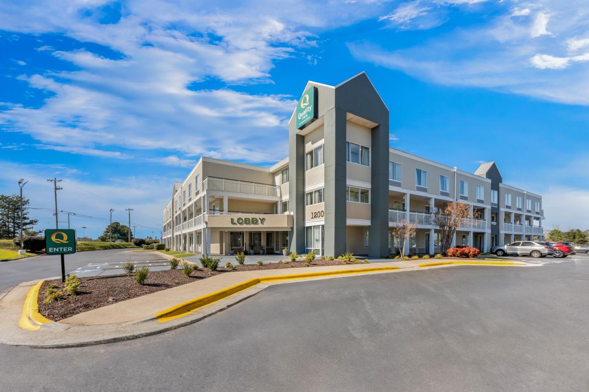 Quality Inn Rocky Mount Eksteriør billede